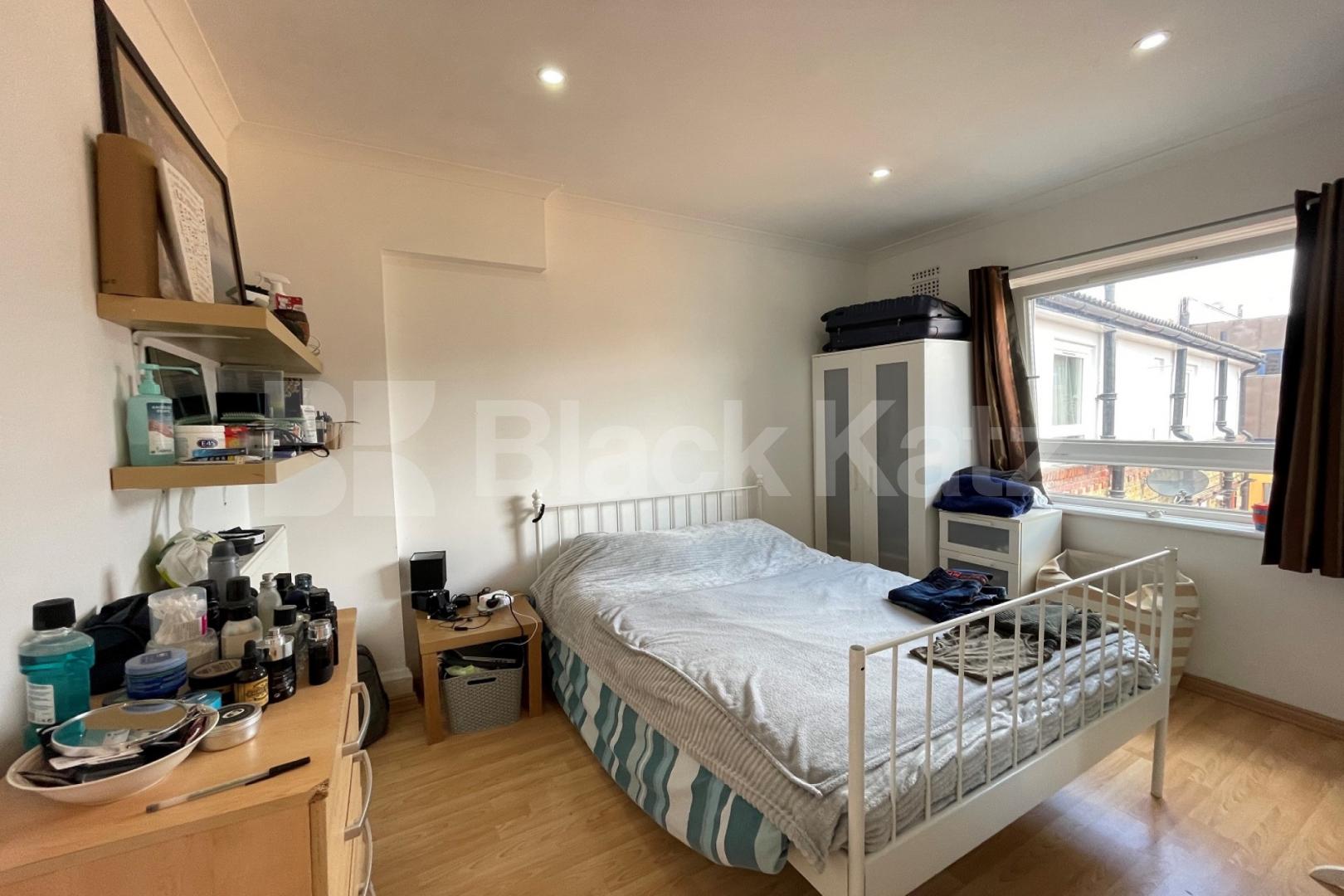 Located moments from London Bridge, Borough and The River Thames Whites Grounds, London Bridge